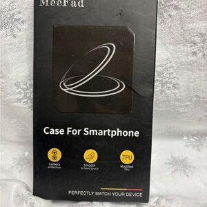 MeeFad Black IPhone 15 Smartphone Case